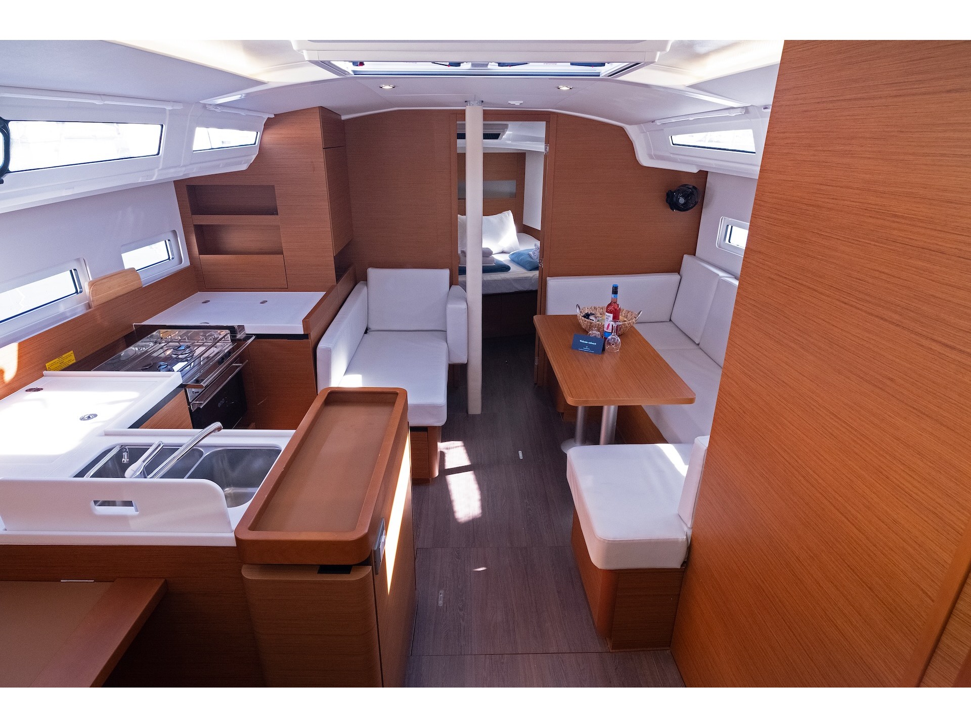 Sun Odyssey 410 — photo 10