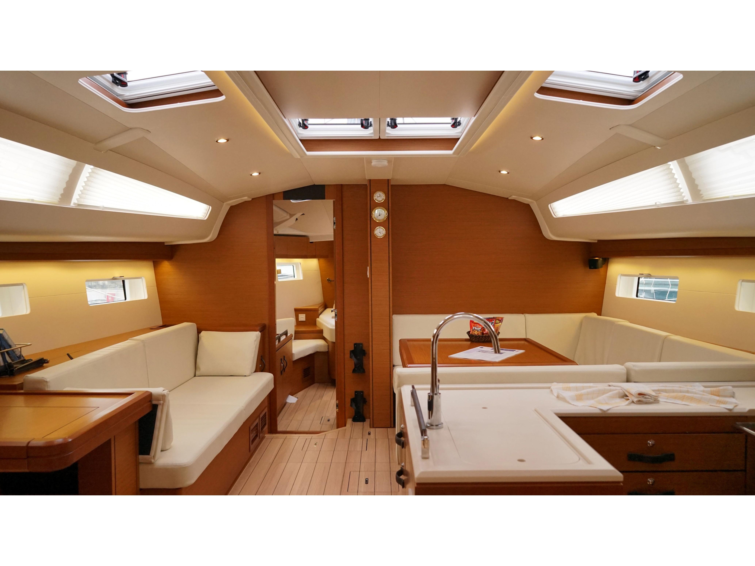 Jeanneau 51 — photo 14