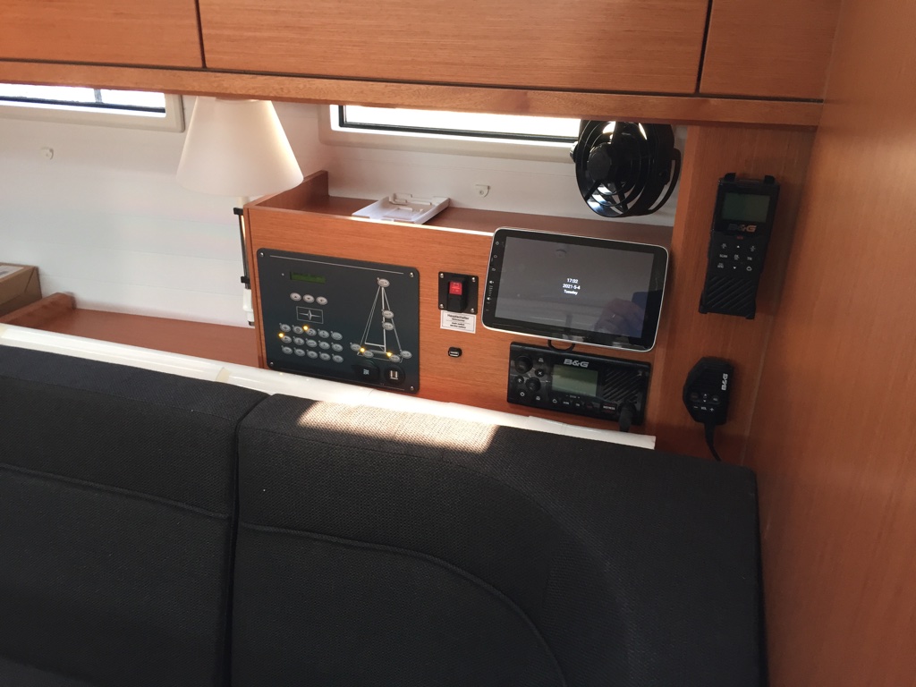 Bavaria Cruiser 46 — photo 4