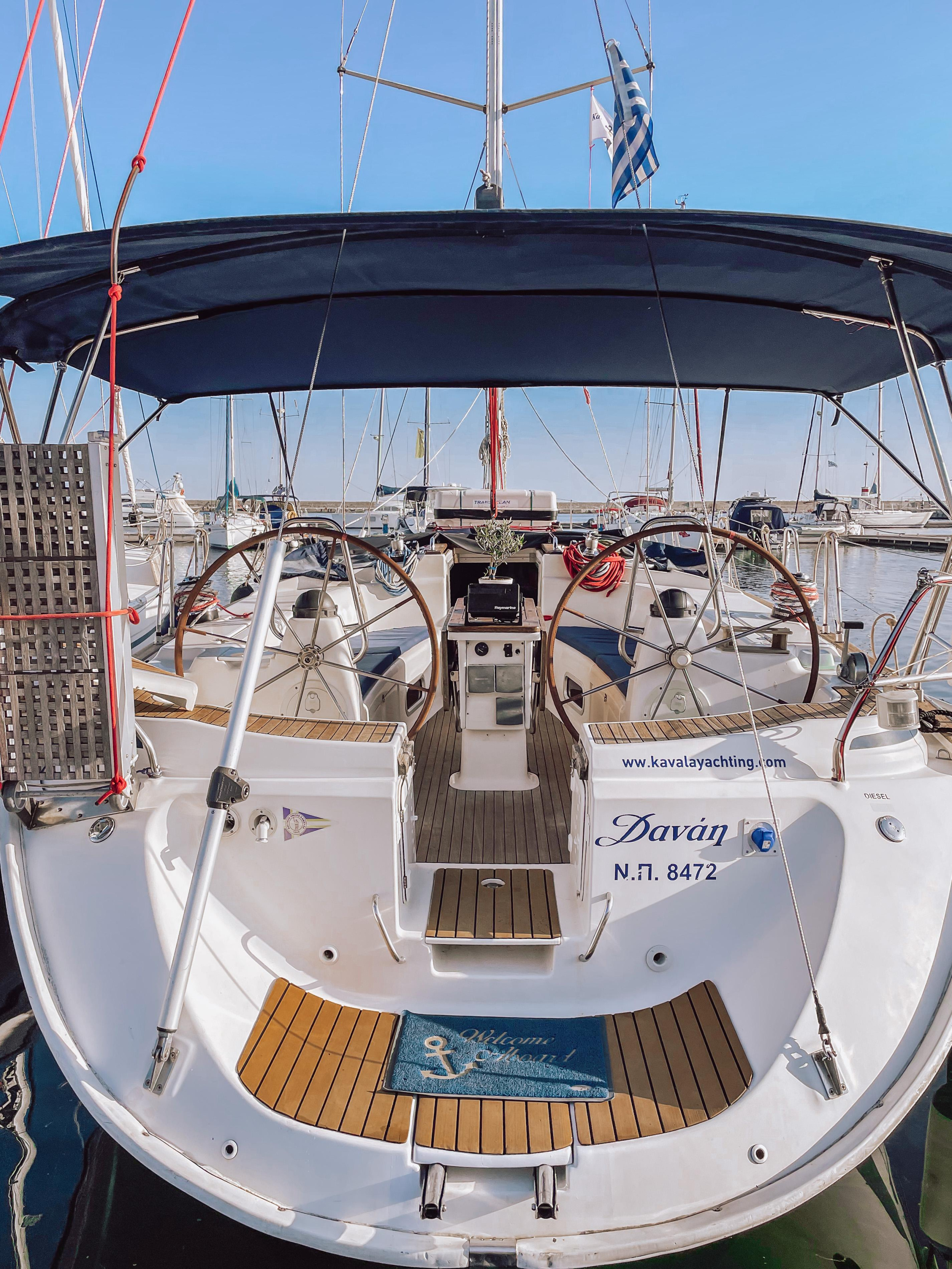 Bavaria 44 — photo 6
