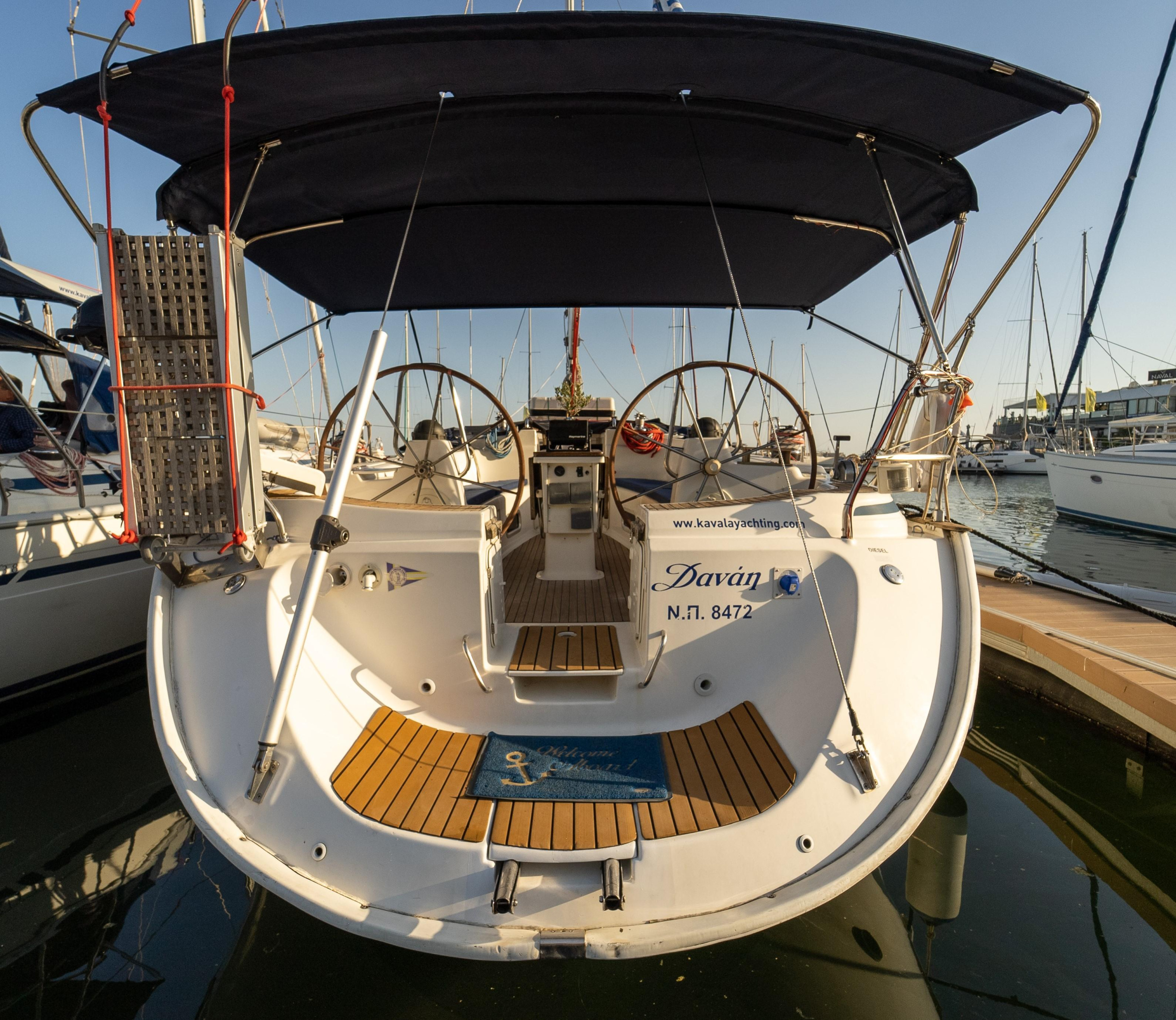 Bavaria 44 — photo 3