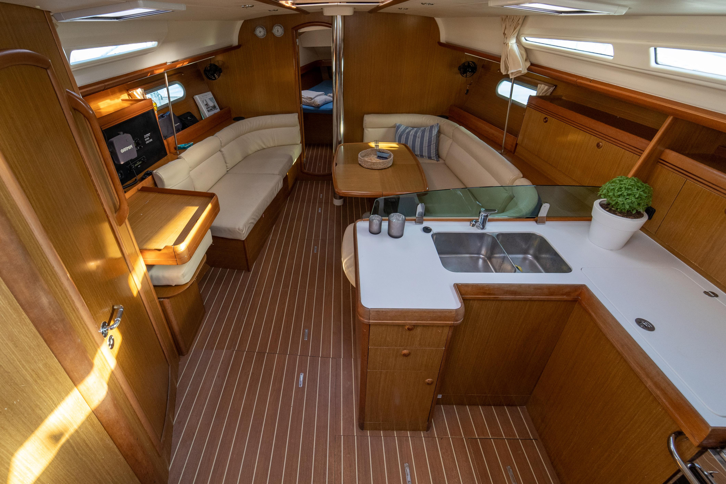 Sun Odyssey 42i — photo 16