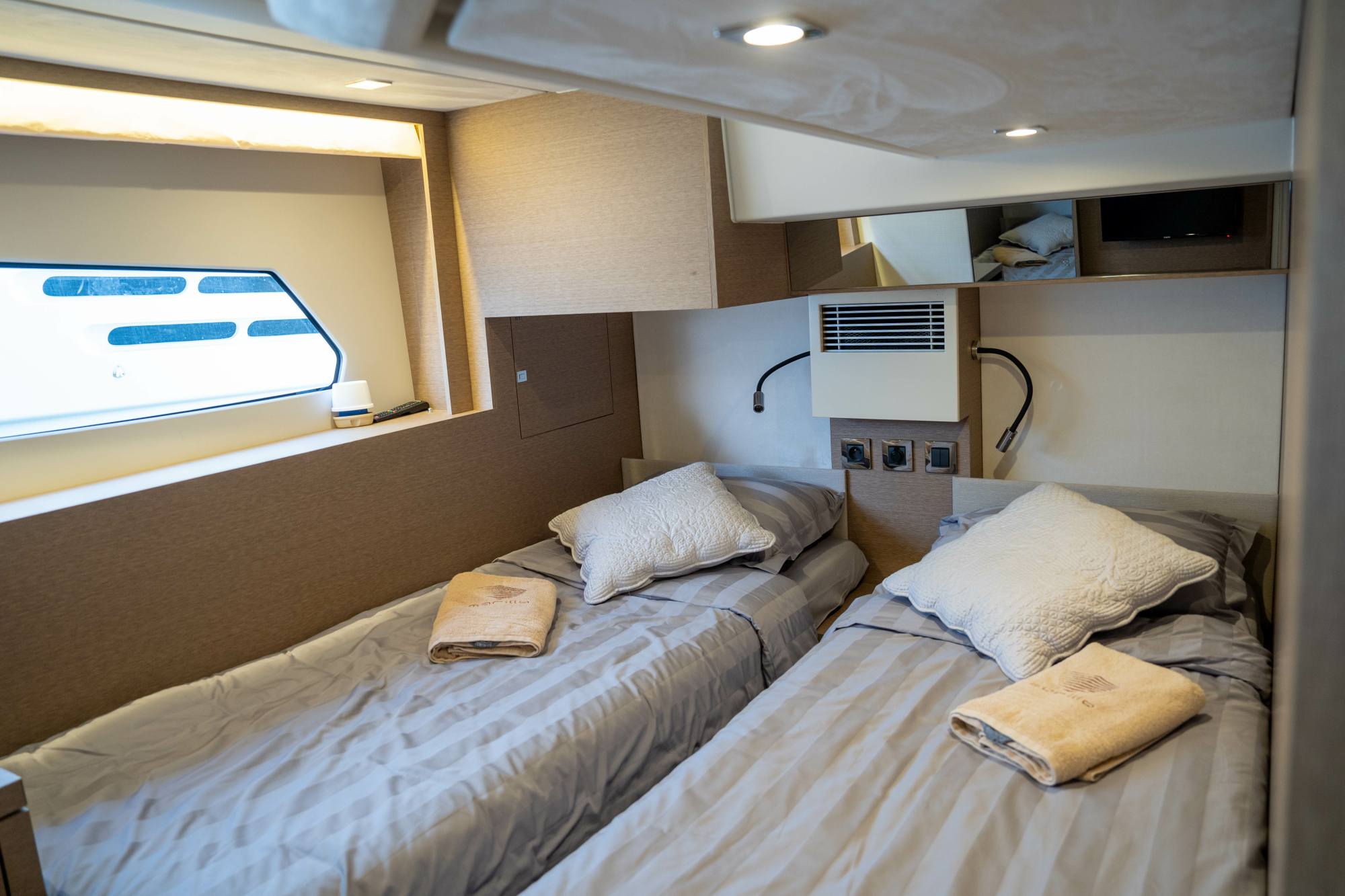 Prestige 460 — photo 3