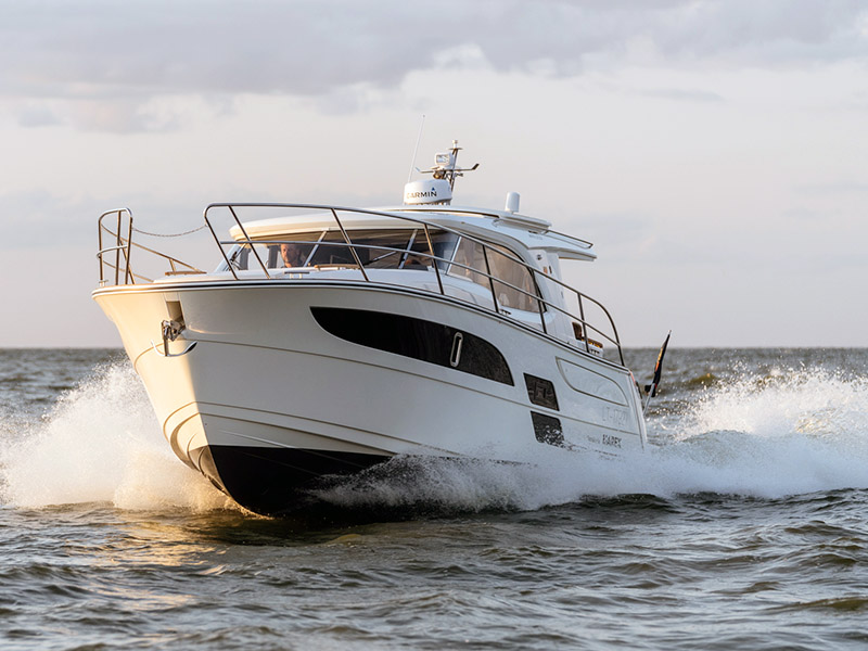 Marex 330 SCA — photo 16