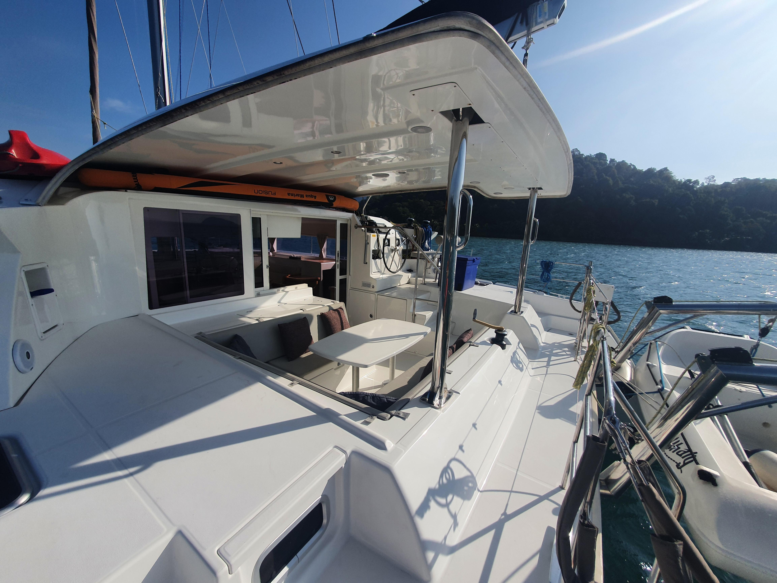Lagoon 420 — photo 10