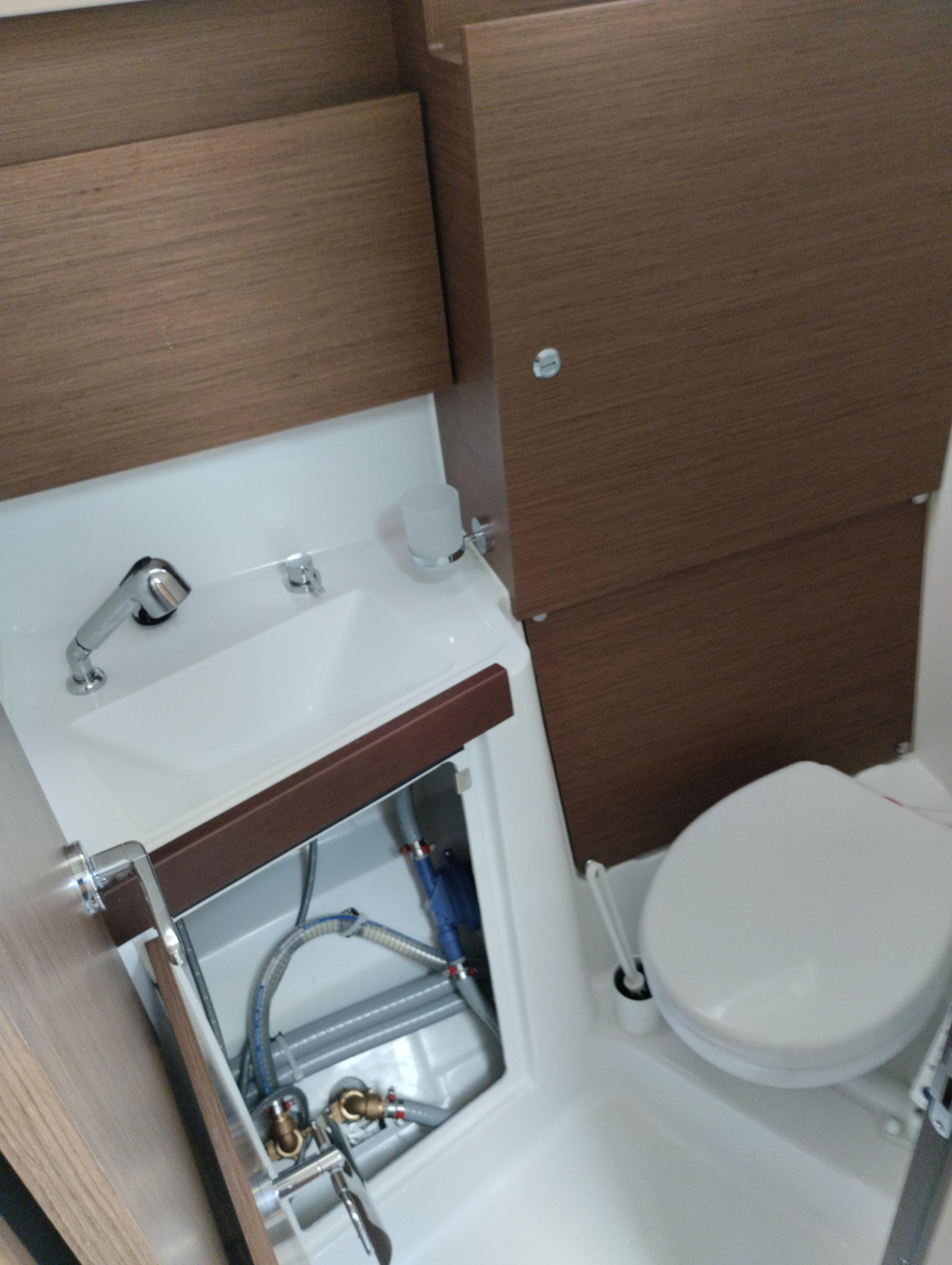 Oceanis 38.1 — photo 2