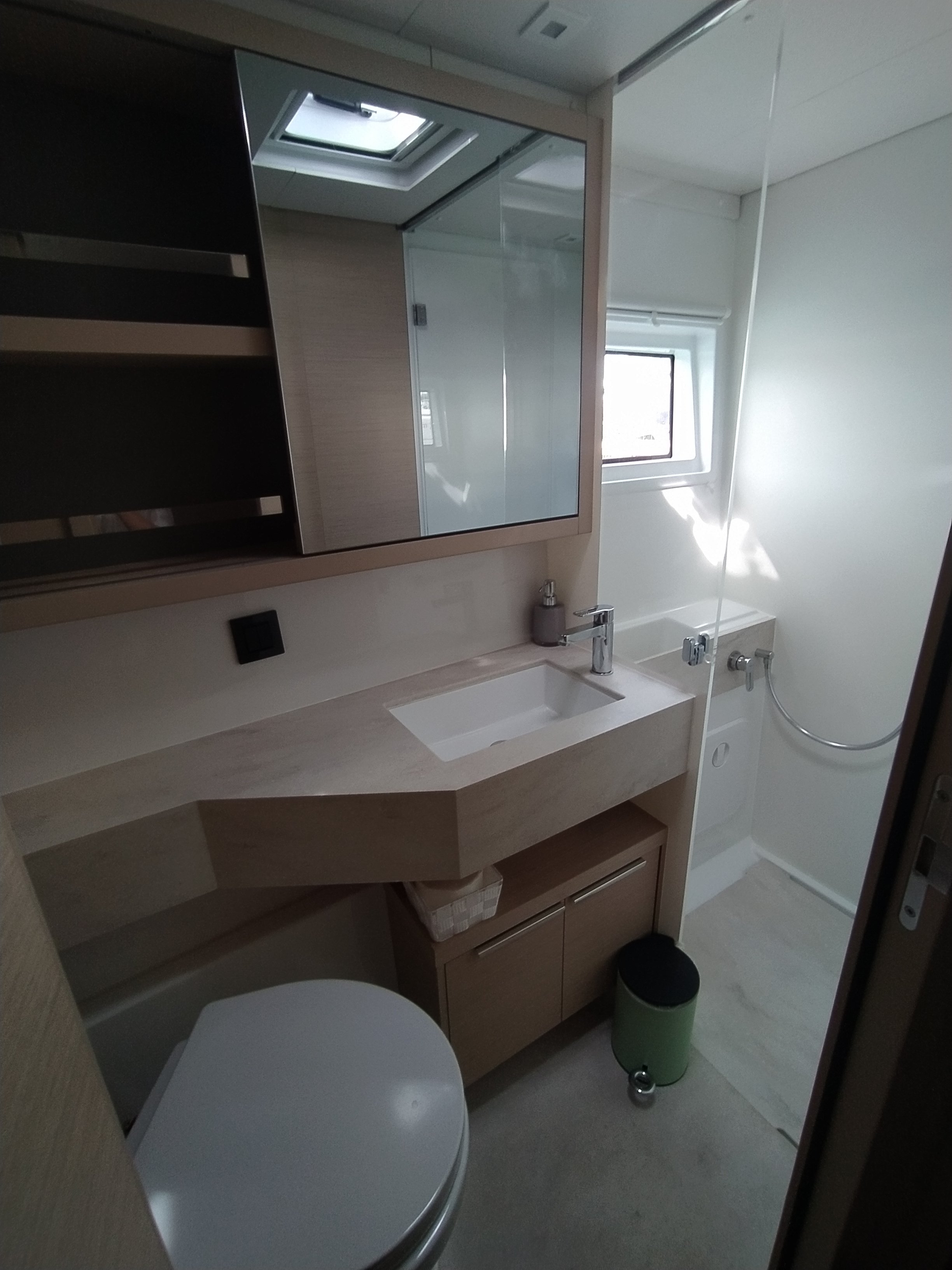 Lagoon 46 — photo 7