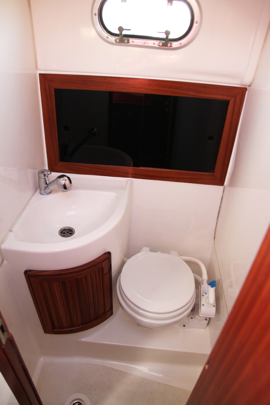 Adria Event 850 — photo 12