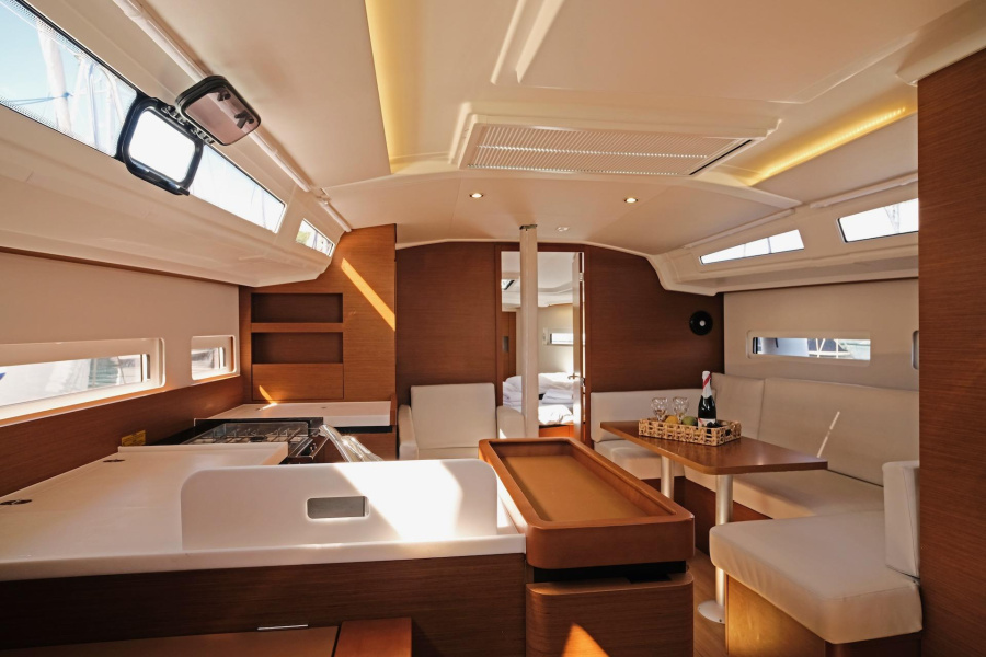 Sun Odyssey 410 — photo 28