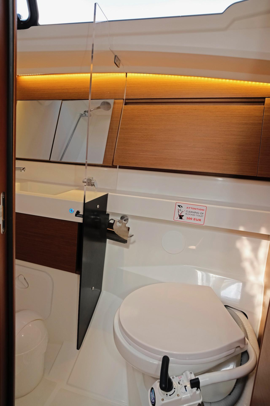 Sun Odyssey 410 — photo 13