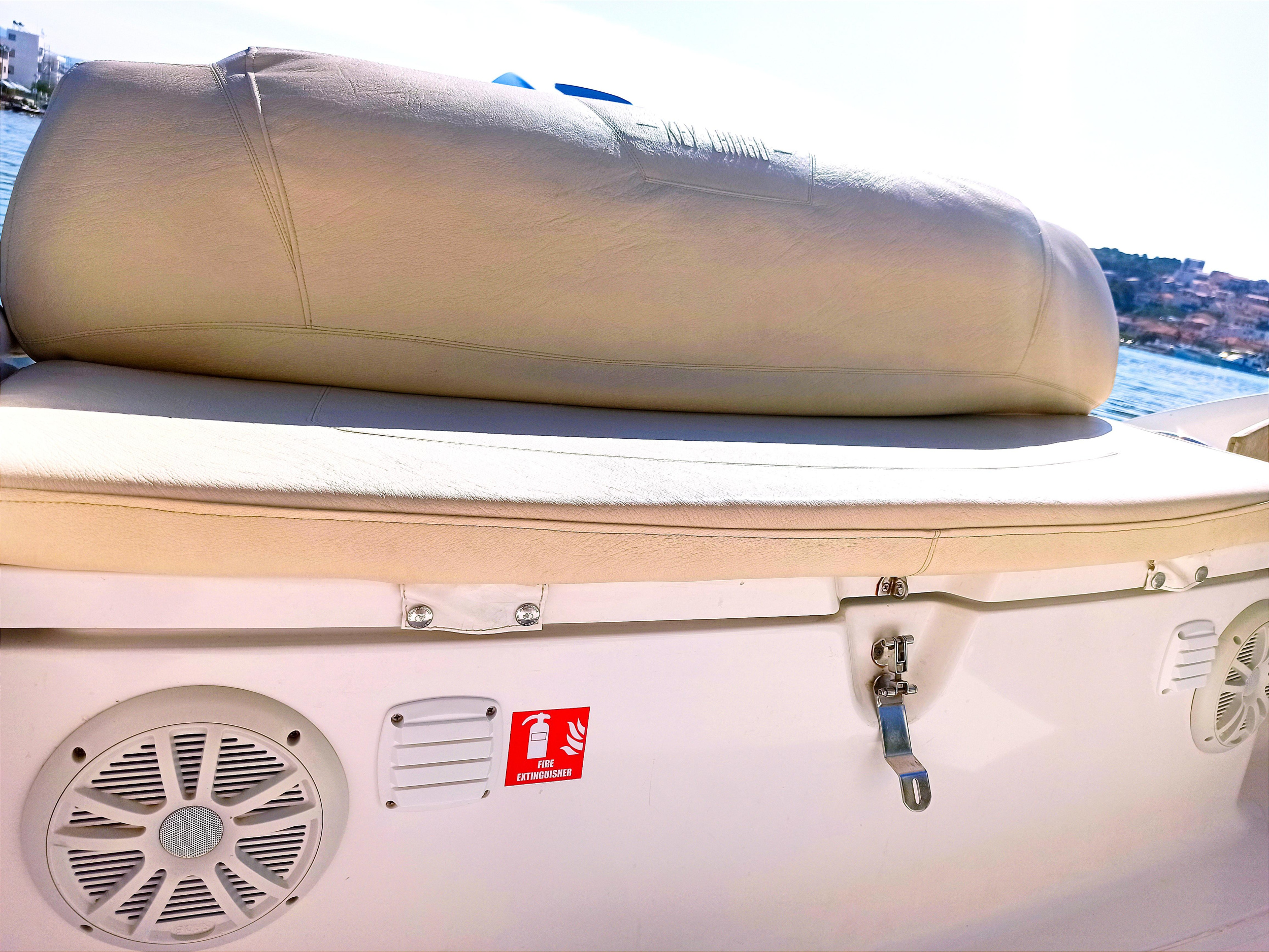 Sessa Marine Key Largo 24 — photo 14
