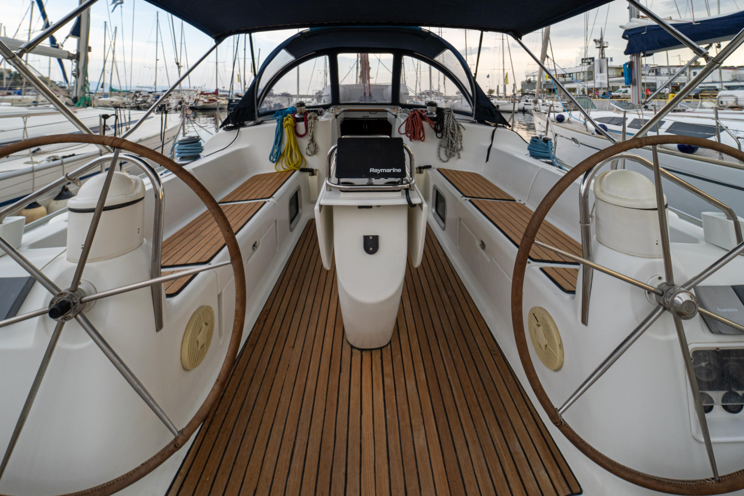 Sun Odyssey 43 — photo 26