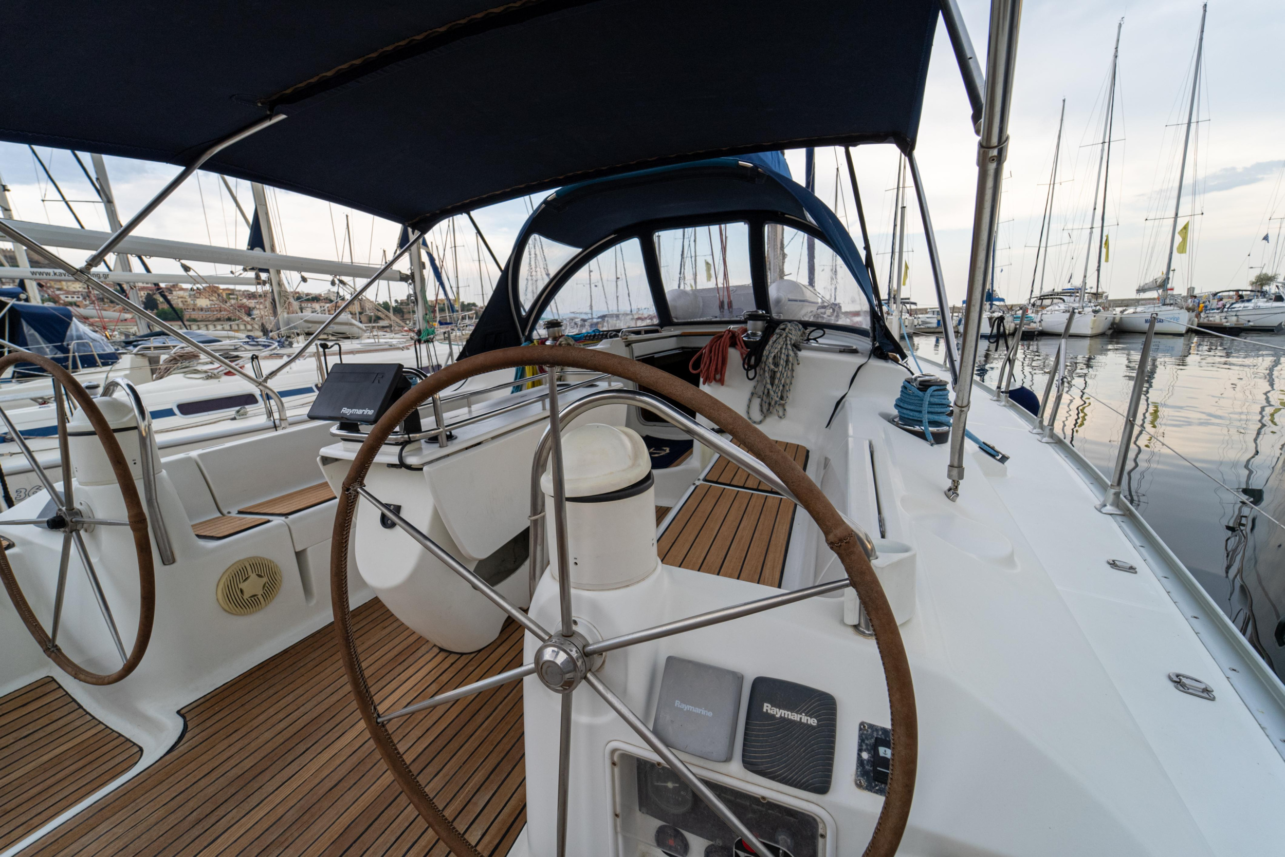 Sun Odyssey 43 — photo 23