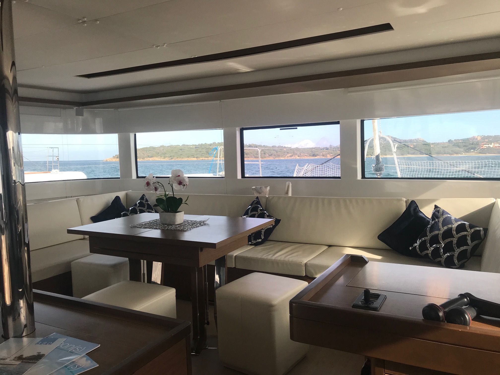 Lagoon 50 — photo 12