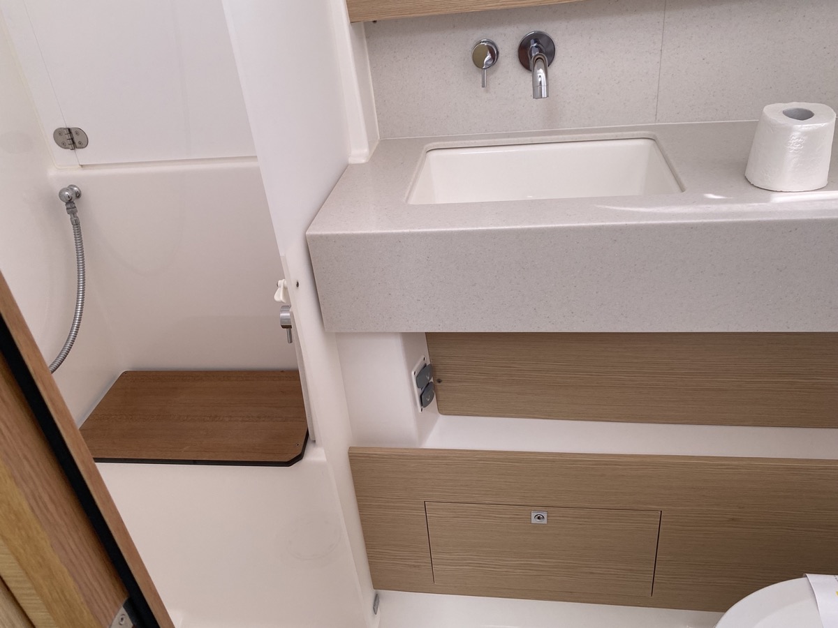Dufour 470 — photo 28