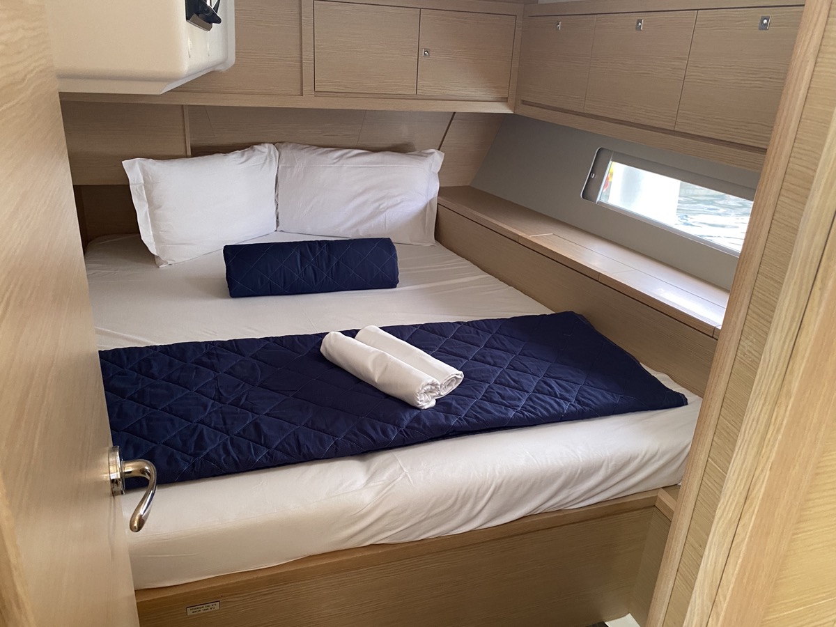 Dufour 470 — photo 19