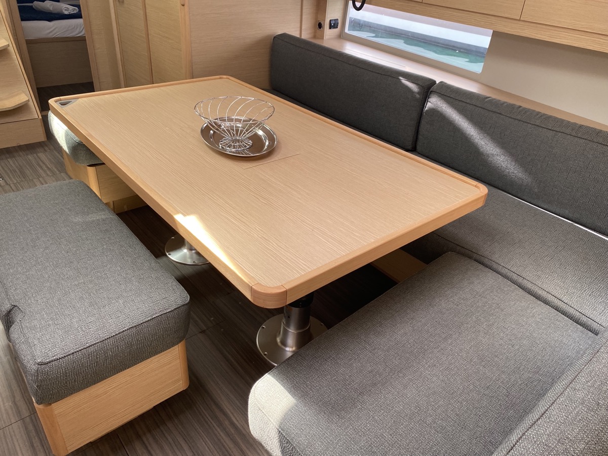 Dufour 470 — photo 34