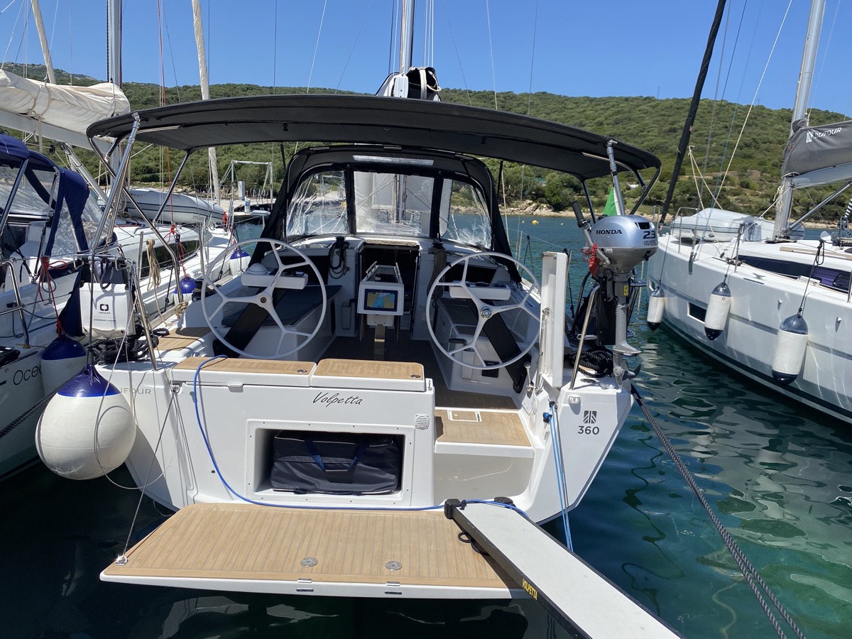 Dufour 360 Grand Large — photo 22
