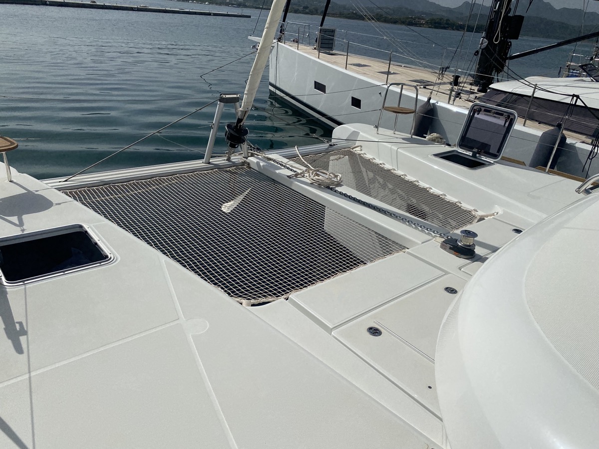 Lagoon 40 — photo 11