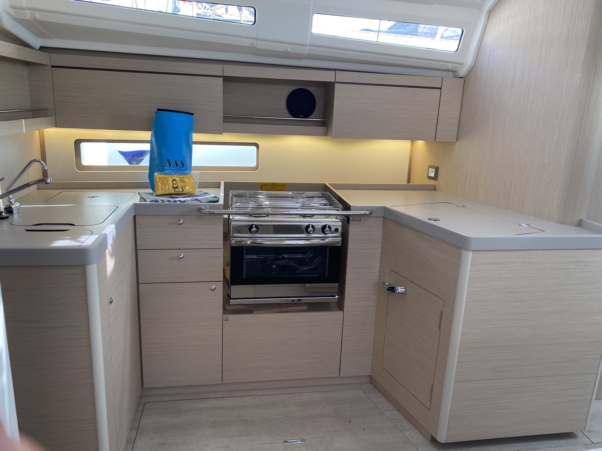 Oceanis 40.1 (4cab) — photo 5