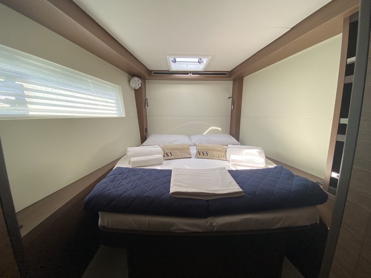 Lagoon 50 — photo 15