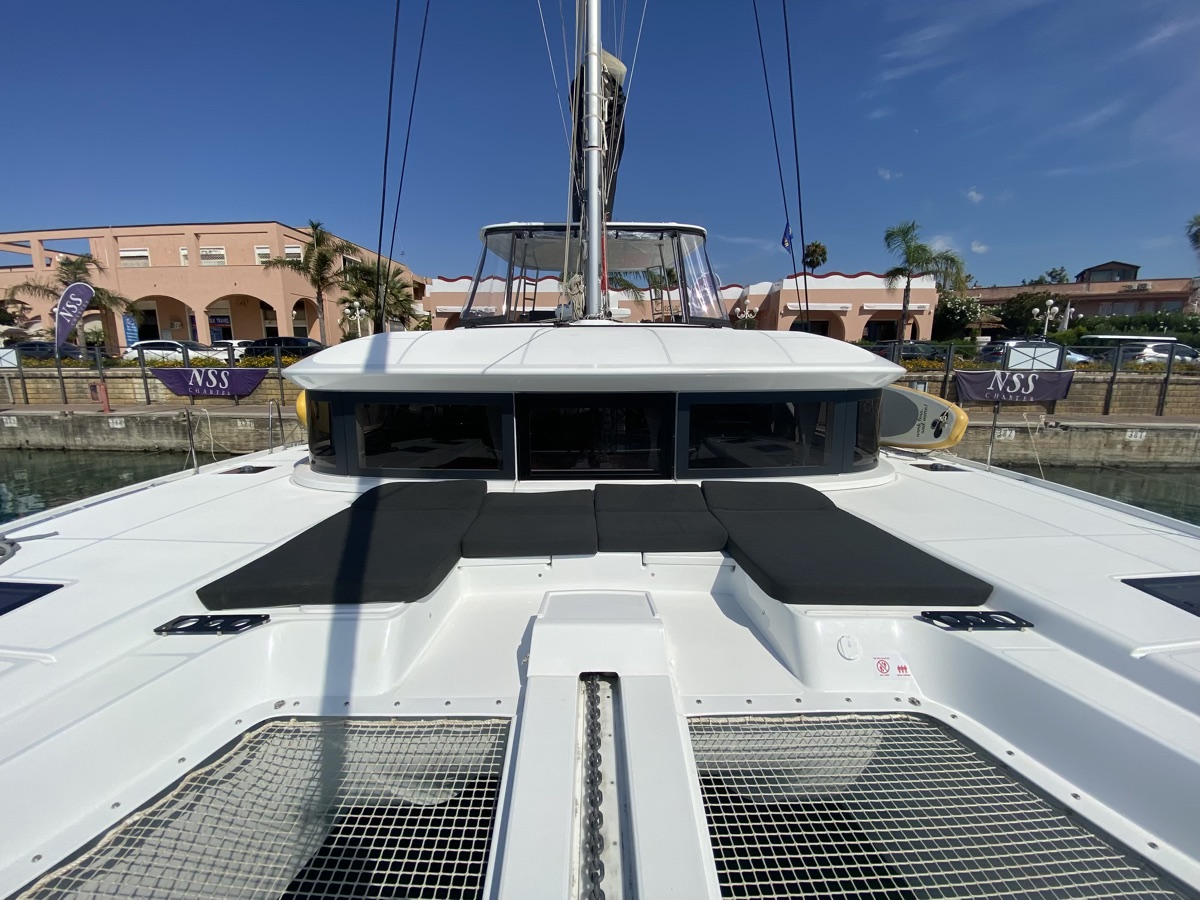 Lagoon 50 — photo 8