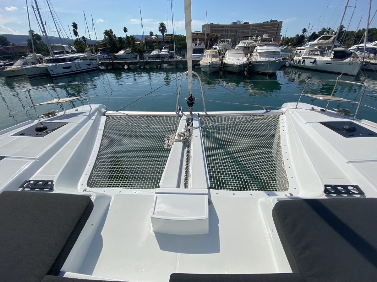 Lagoon 50 — photo 27