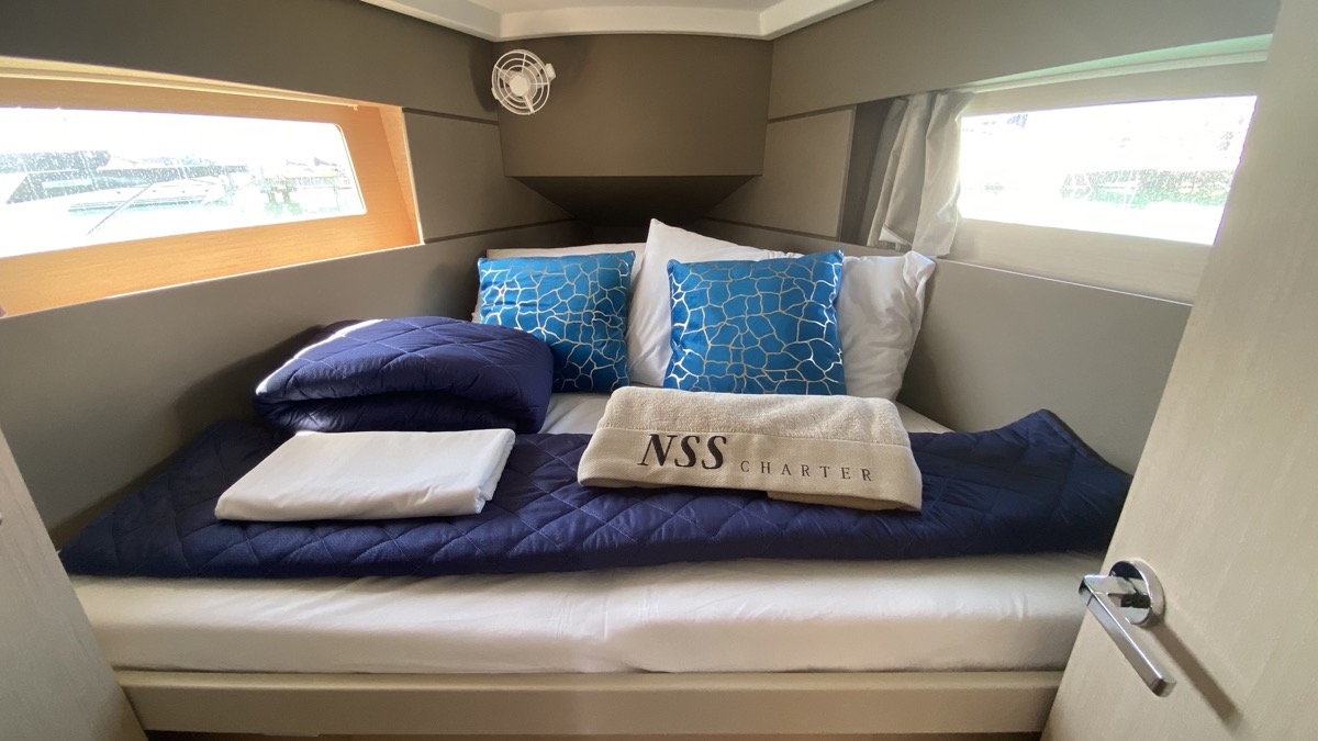 Oceanis 35.1 — photo 13