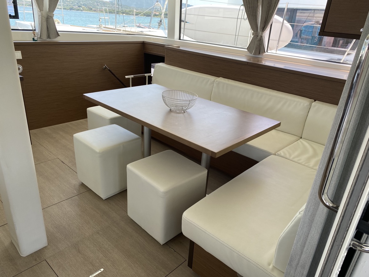 Lagoon 52F (5 cab) — photo 14