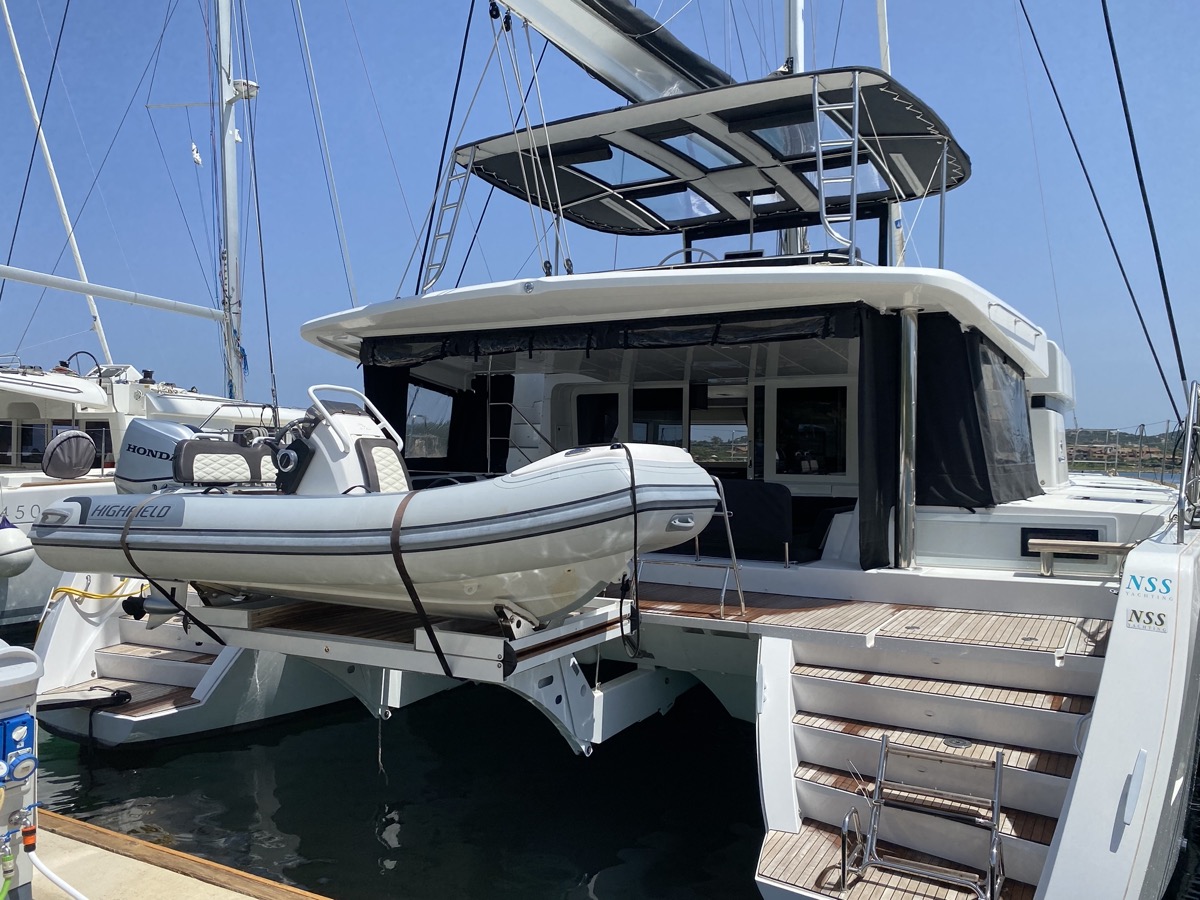 Lagoon 52F (5 cab) — photo 8