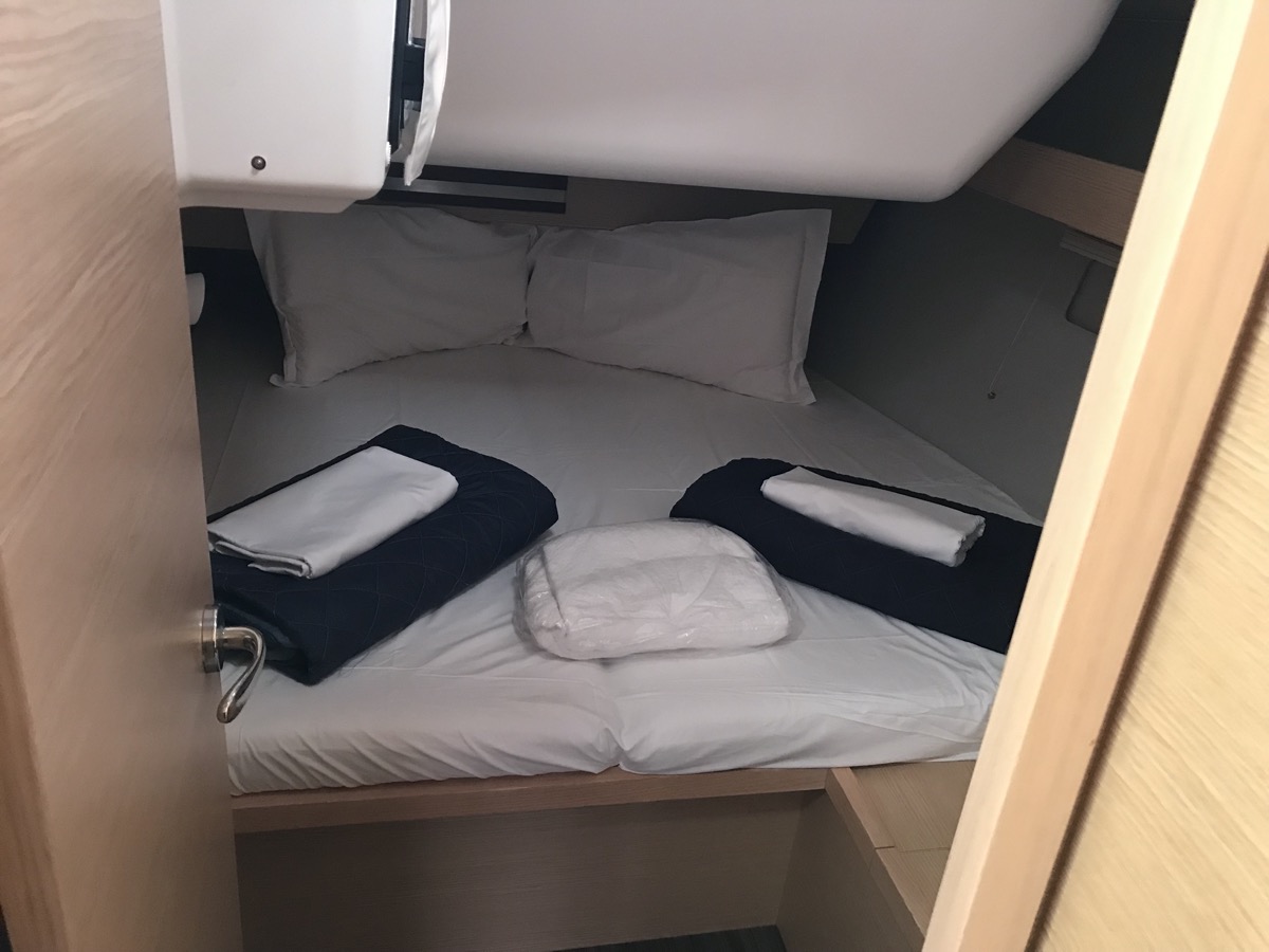 Dufour 430 Grand Large — photo 13