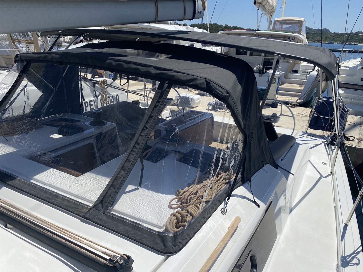 Dufour 430 Grand Large — photo 8