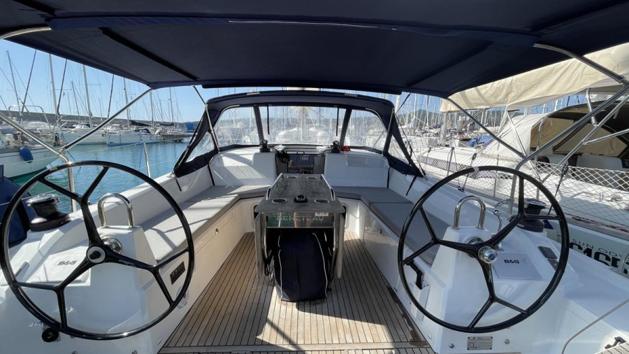 Oceanis 40.1 (4cab) — photo 10