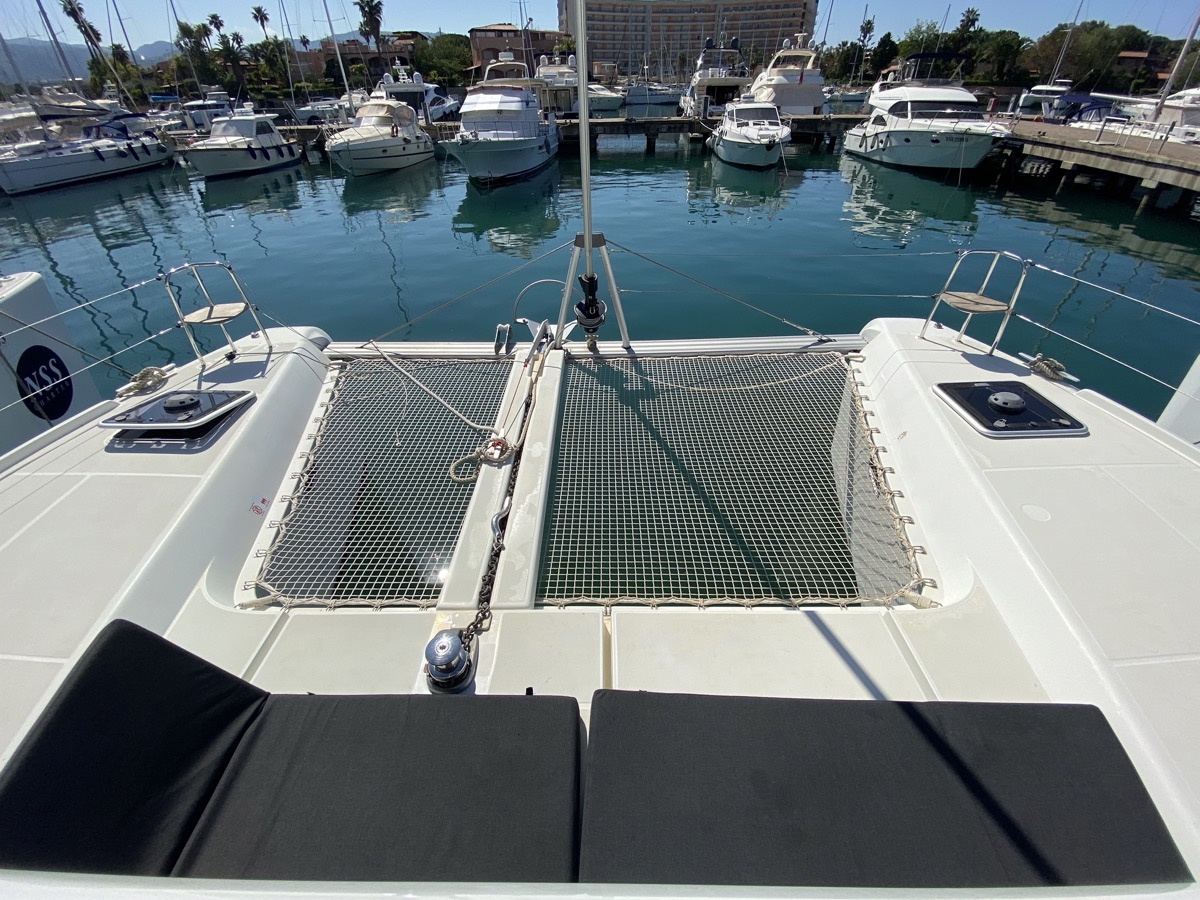 Lagoon 42 — photo 19