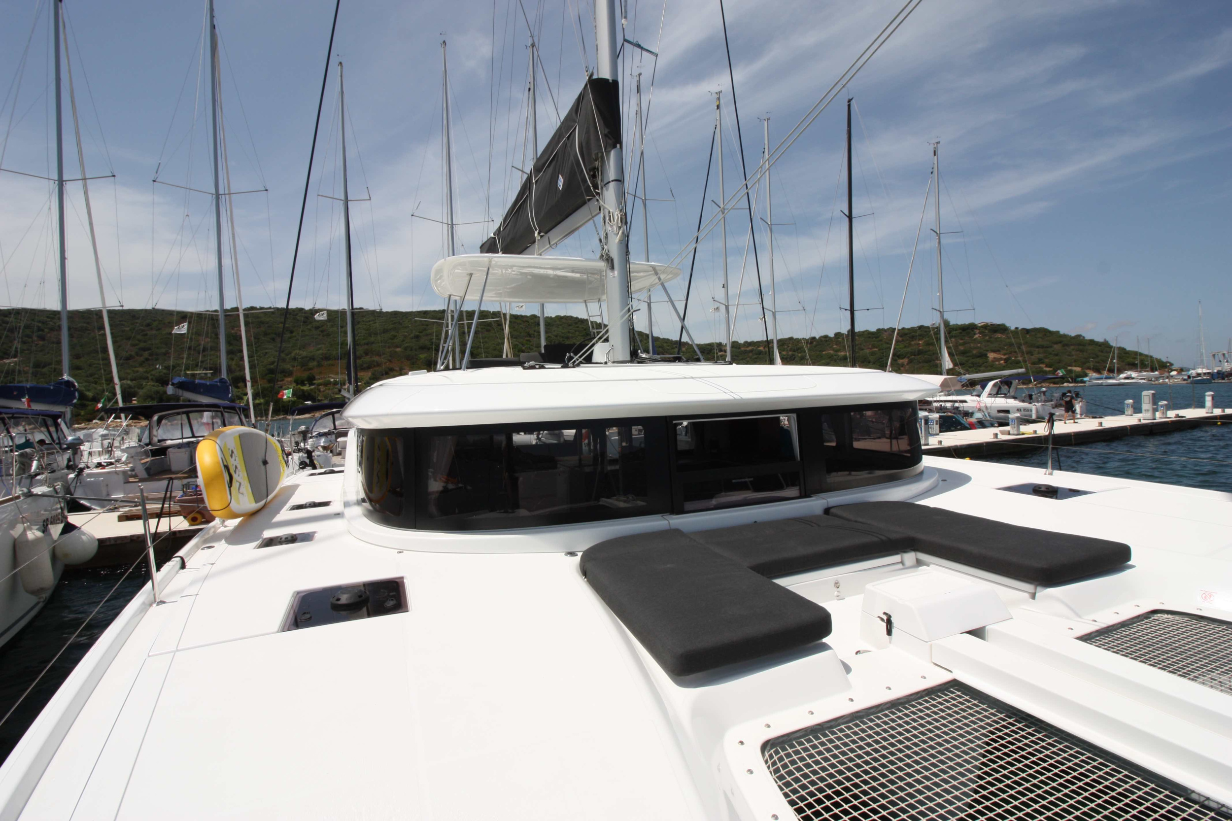 Lagoon 46 — photo 4