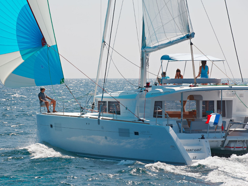 Lagoon 450 Flybridge — photo 16