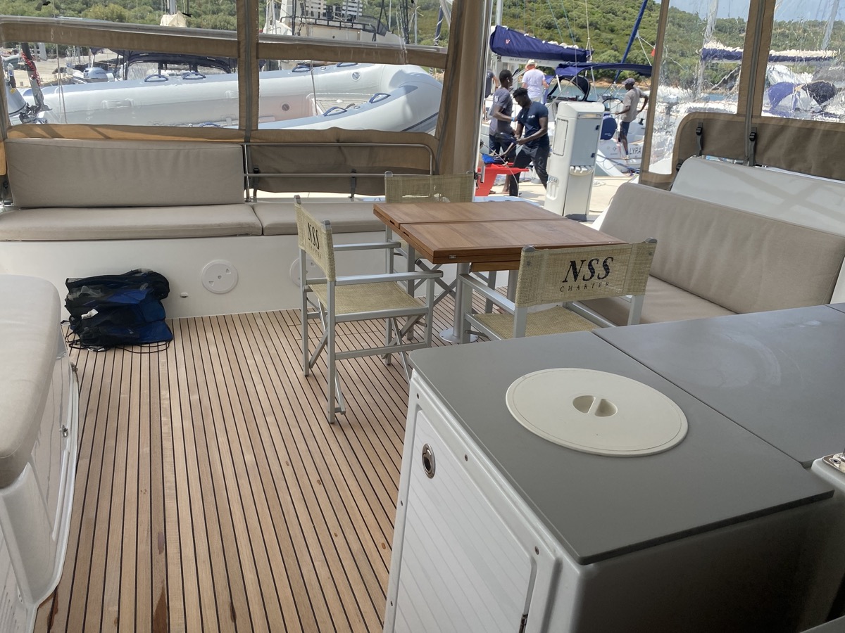 Lagoon 46 — photo 4