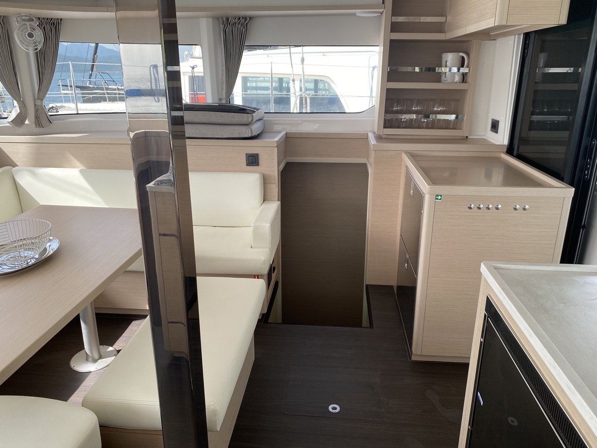 Lagoon 46 — photo 29