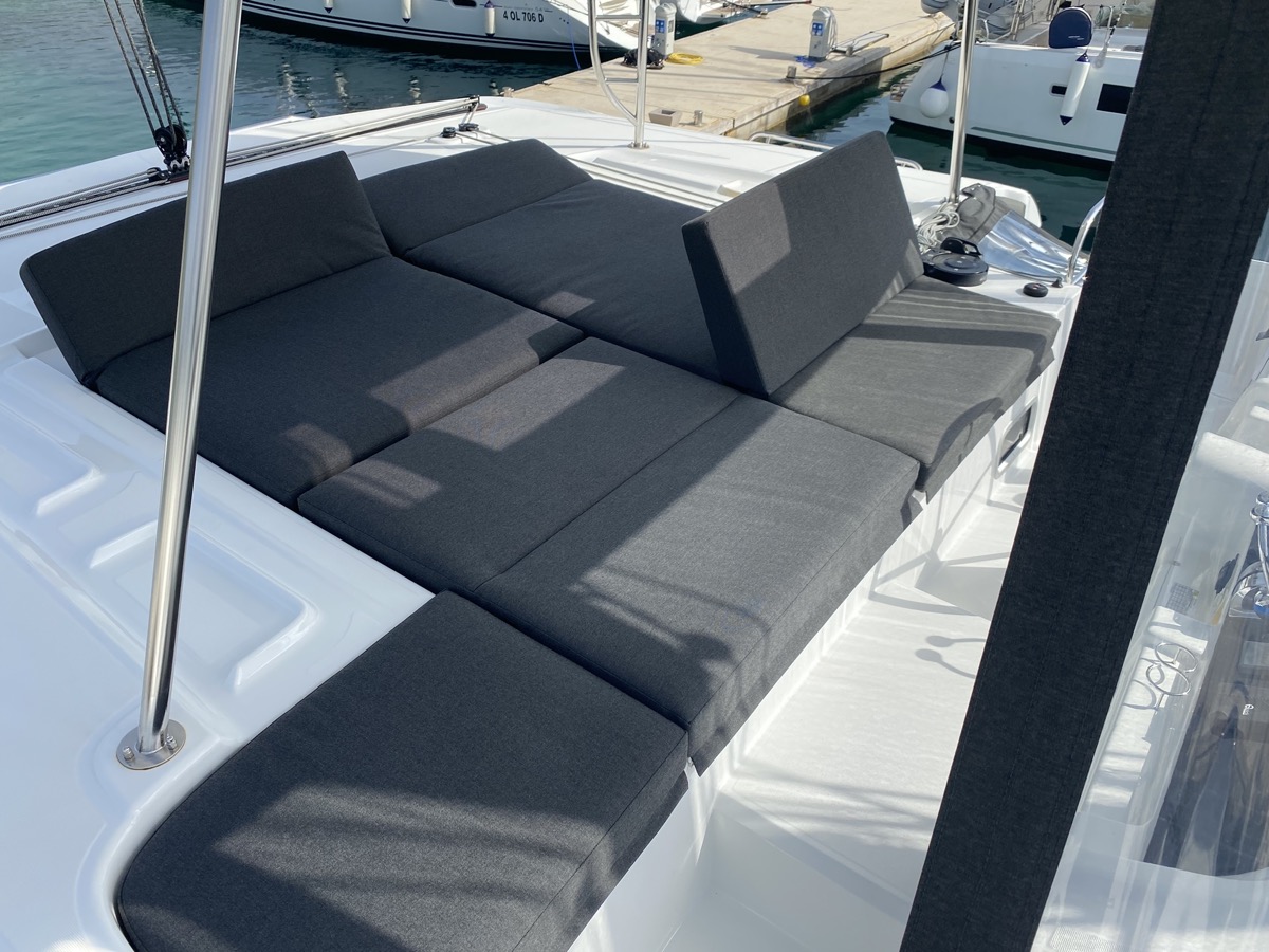 Lagoon 46 — photo 6