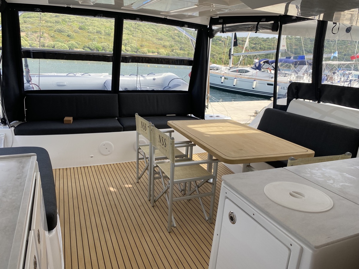 Lagoon 46 — photo 27