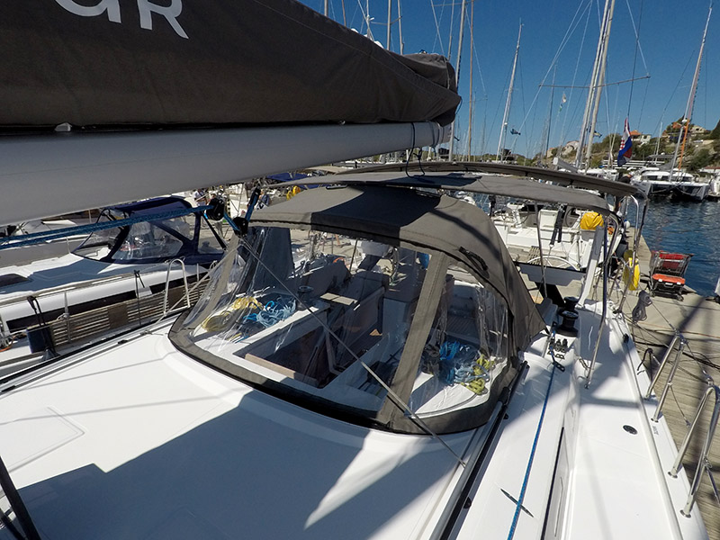 Dufour 44 — photo 17