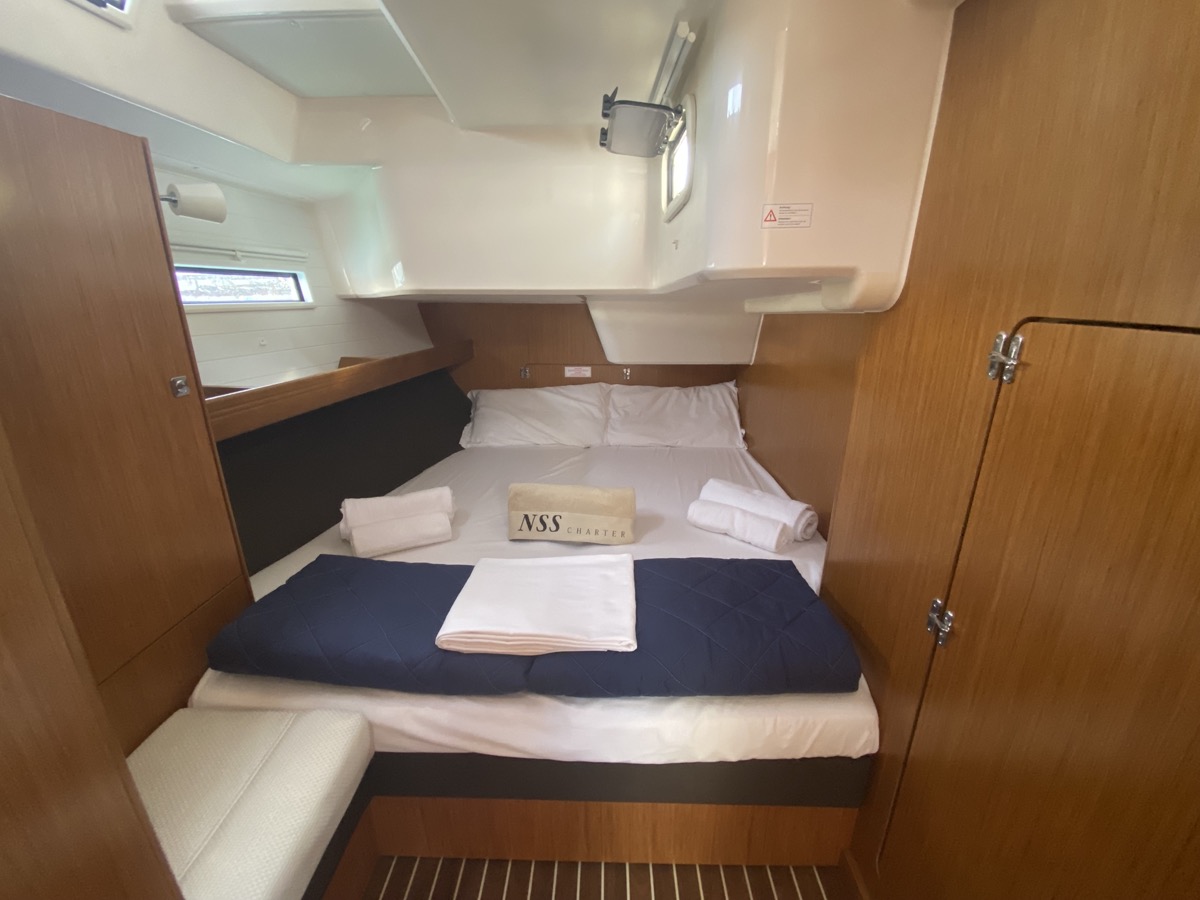 Bavaria Cruiser 51 — photo 18