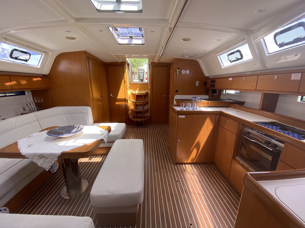 Bavaria Cruiser 51 — photo 2