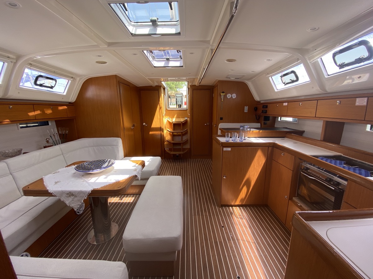 Bavaria Cruiser 51 — photo 6