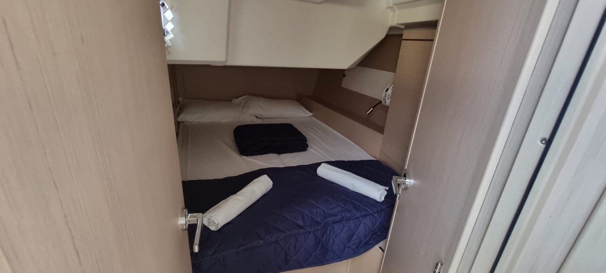 Oceanis 46.1 (5 cab) — photo 3