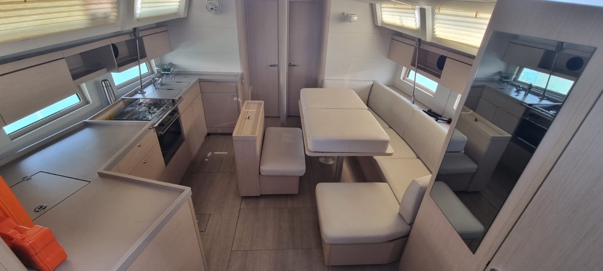 Oceanis 46.1 (5 cab) — photo 11