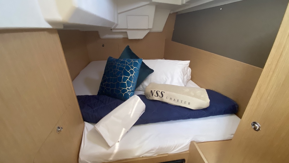 Oceanis 35.1 — photo 2