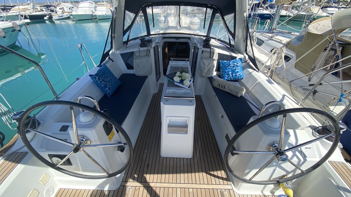 Oceanis 35.1 — photo 5