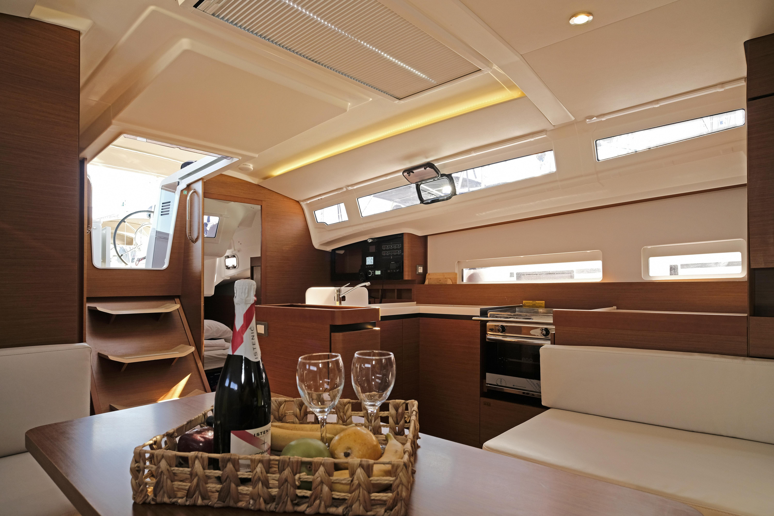 Sun Odyssey 410 — photo 20