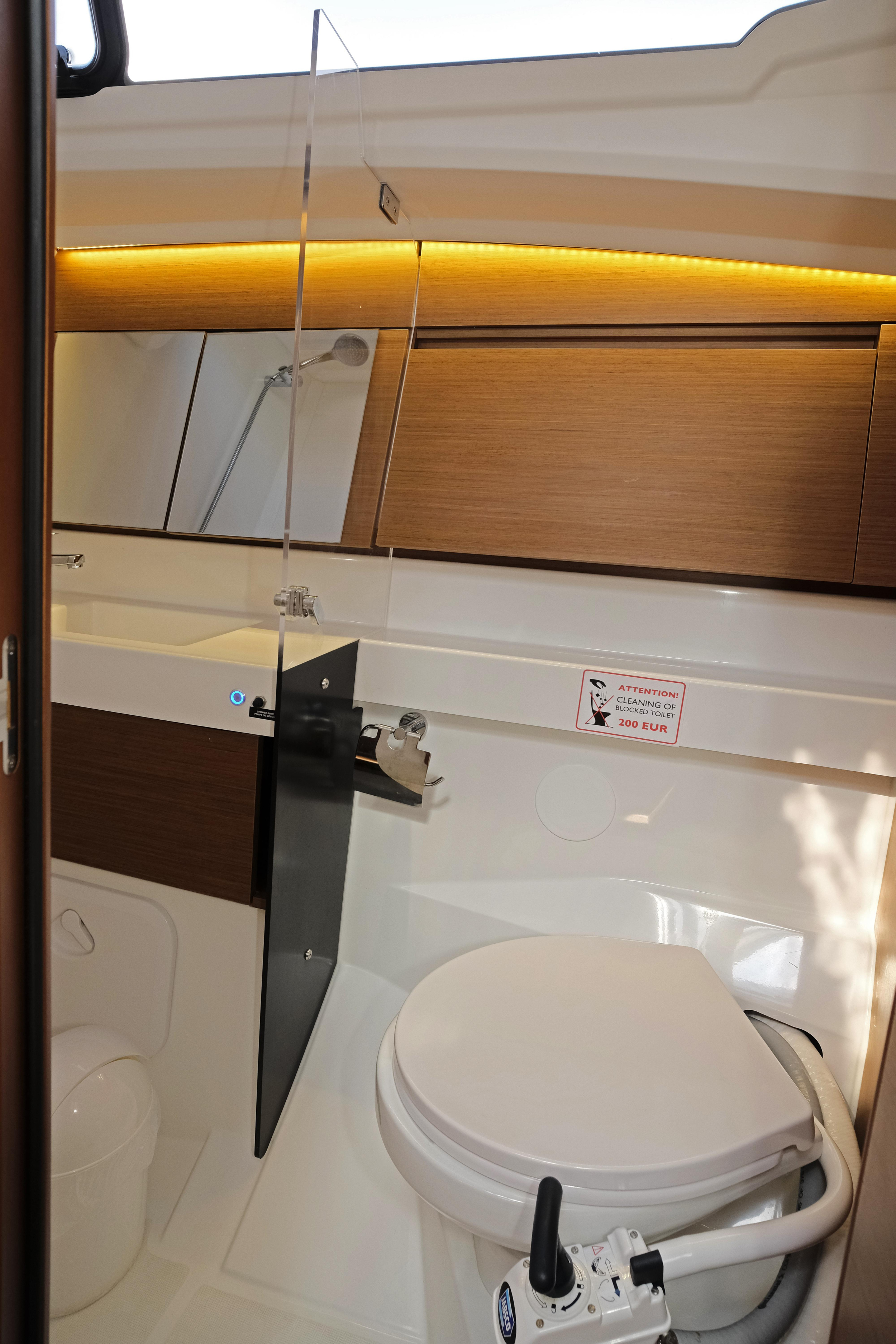 Sun Odyssey 410 — photo 26
